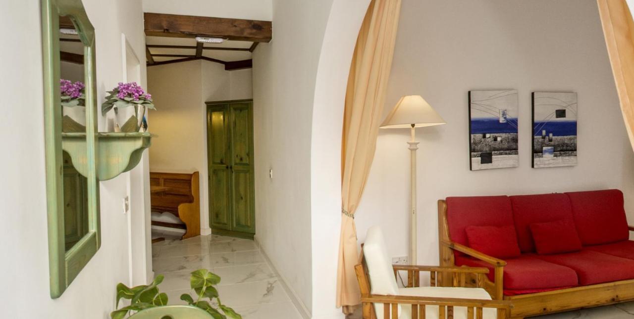 Apartment Xemxija *